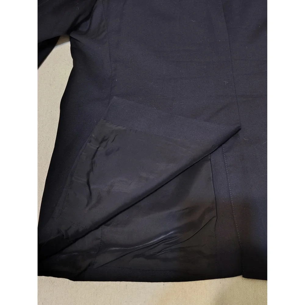 Jos. A. Bank Traveler's Collection Navy Blue 100% Wool Blazer Sport Coat 48R‎